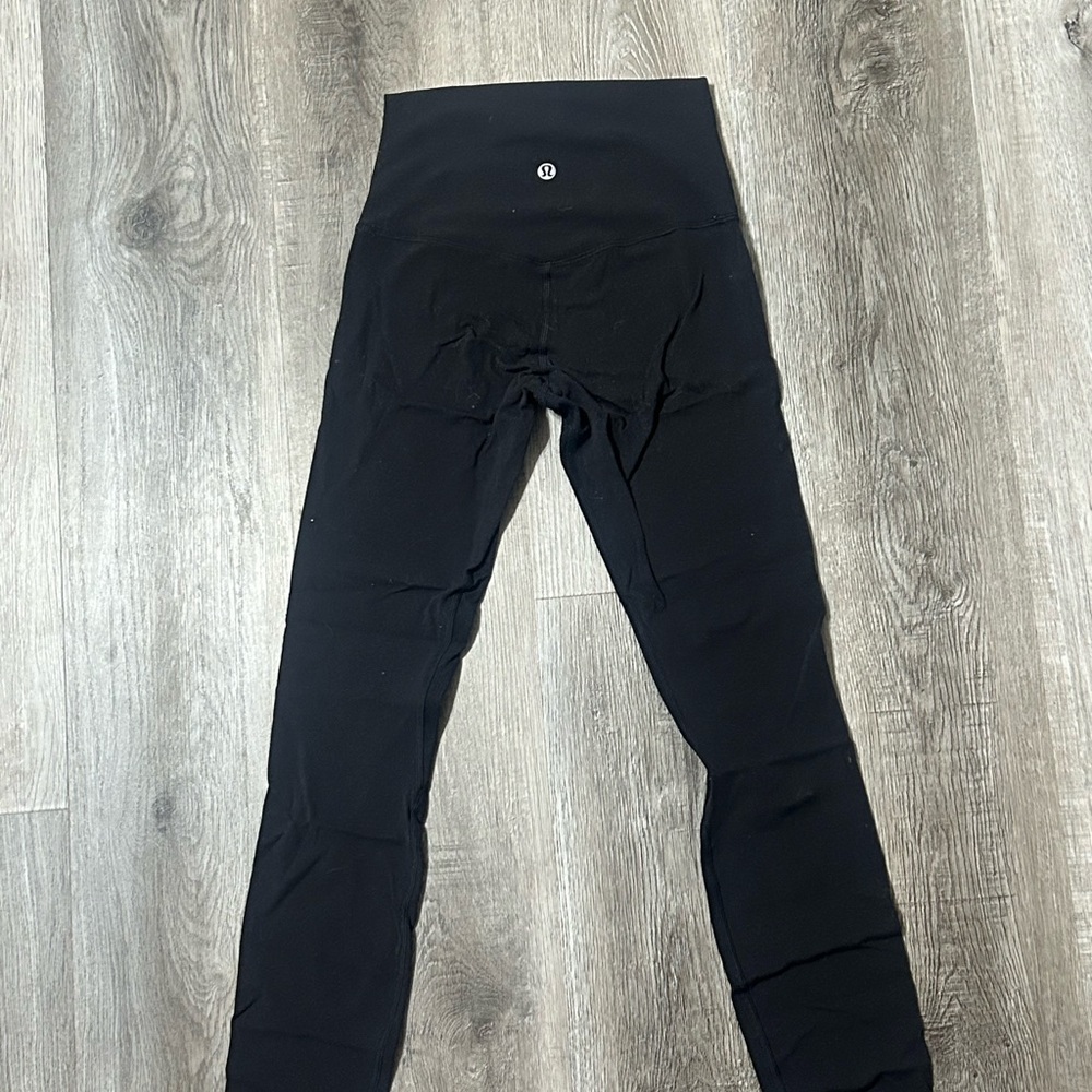 Black Lululemon leggings